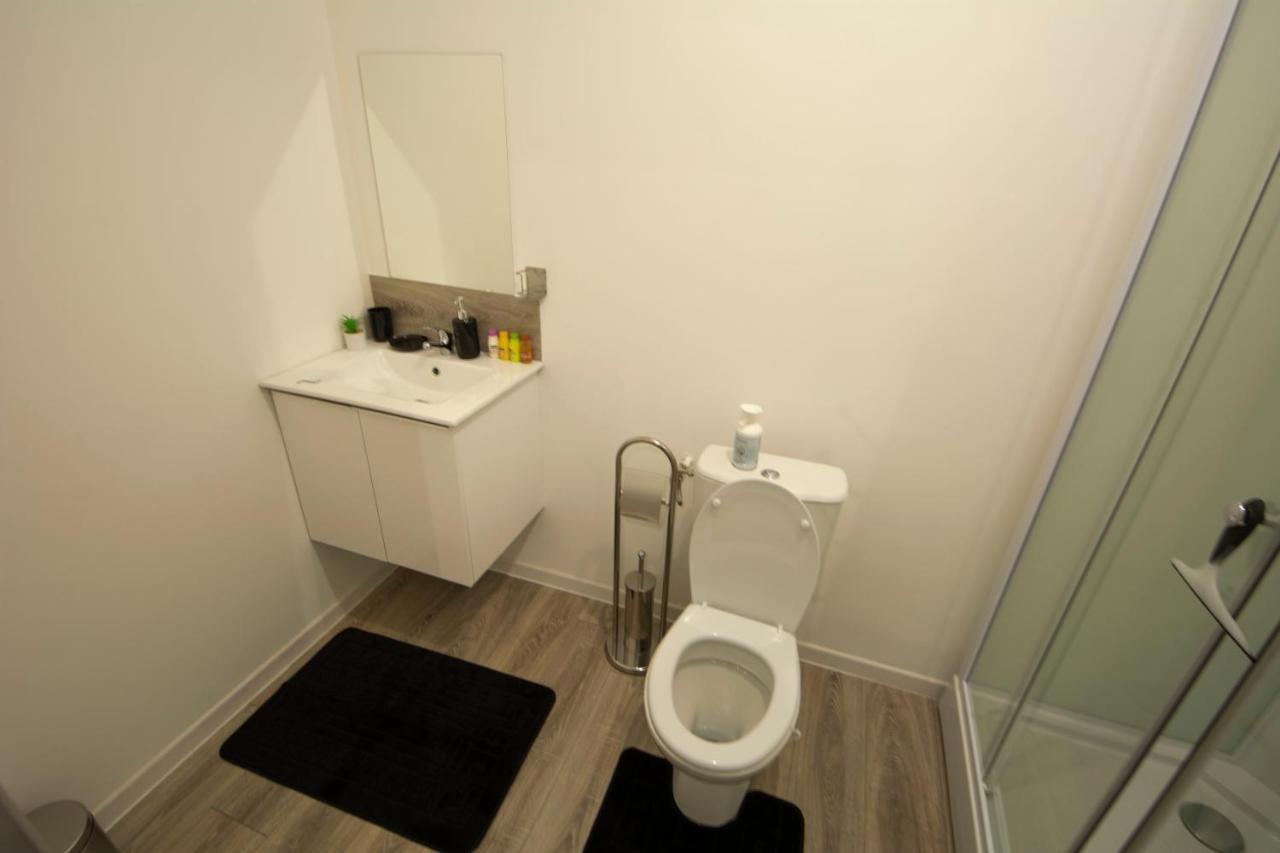 Mahora - Charmant Studio Home Staging Au Centre-Ville Saint-Quentin  Ngoại thất bức ảnh